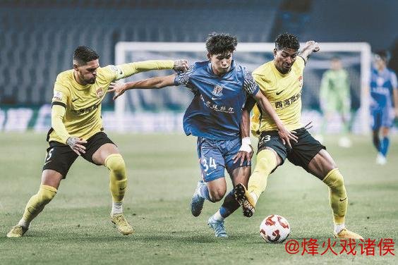 申花特谢拉解禁归来 刘诚宇小将继续肩负重任