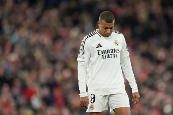 皇冠体育下载 姆巴佩最新身价下降2000万欧元 遭亚马尔反超