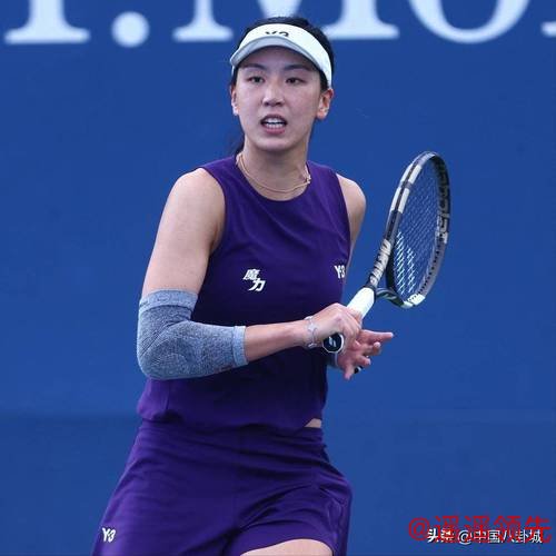化身发球大炮显威力，王欣瑜时隔三年澳网再取胜