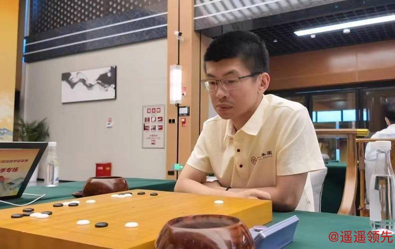 棋迷互动媒体聚焦乌江寨 四队参赛围甲盛典激情点燃