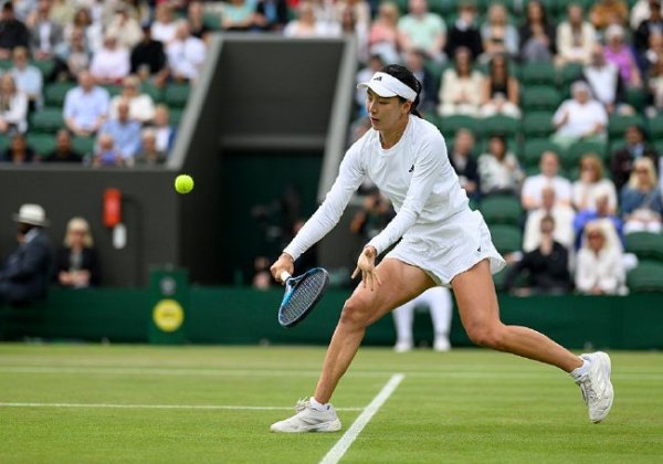 皇冠体育下载 温网王欣瑜止步女单16强 张帅组合遭逆转首轮出局